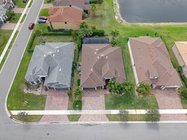 Building Photo - 8324 Pedigree Cir