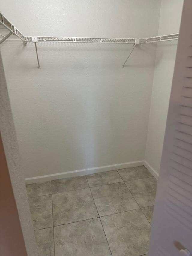 Building Photo - 7831 N Colony Cir