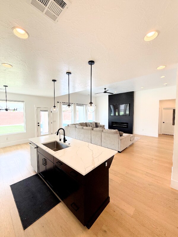 Building Photo - 6264 Sonic Dr