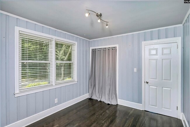 Building Photo - 1108 Rutland Ave