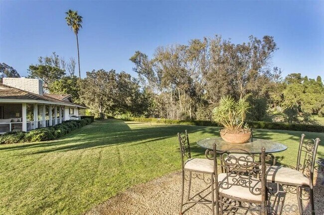 Building Photo - 6224 Los Naranjos Ct