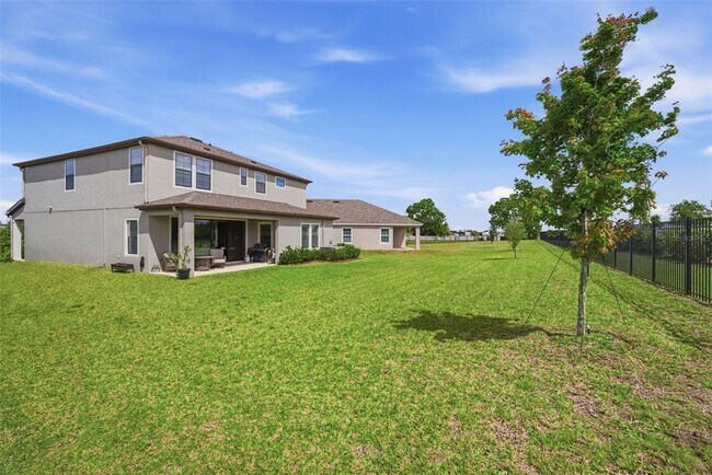 Building Photo - 6396 Roadstead Ct