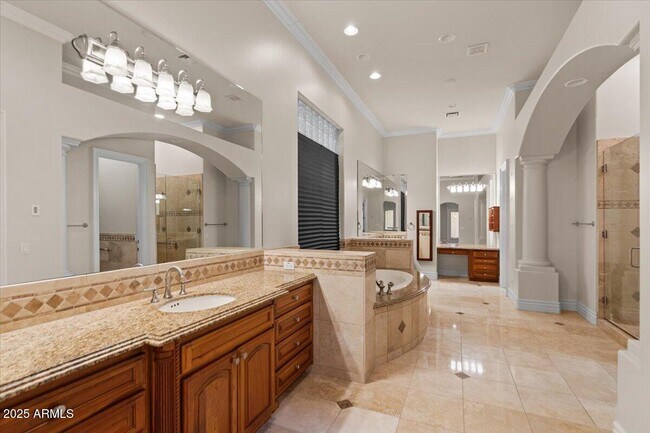 Building Photo - 4251 W Earhart Way