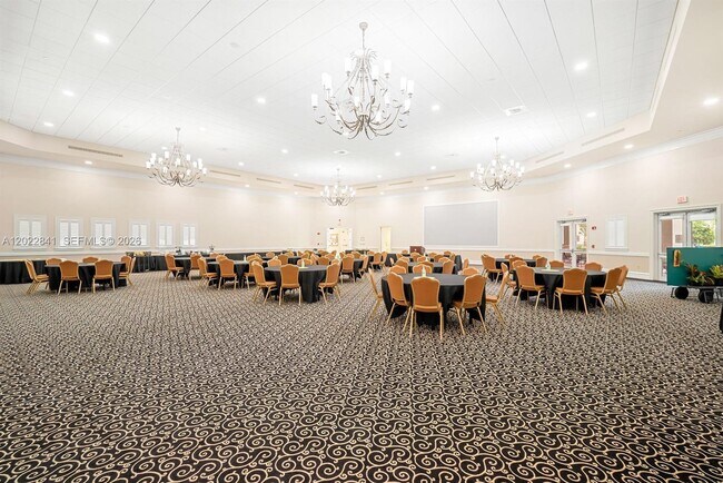 Building Photo - 7232 Maidstone Dr