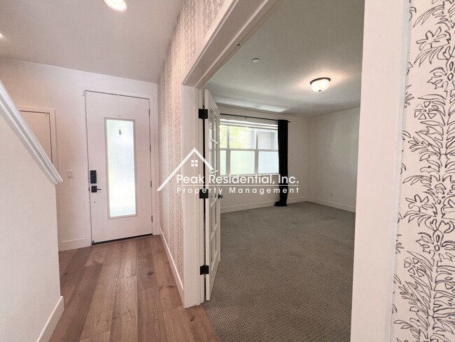 Building Photo - Elevated Luxury Living in This Updated 3BD/3.5BA Downtown Home with Private Rooftop