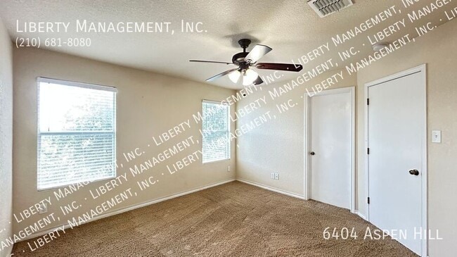 Building Photo - 6404 Aspen Hill