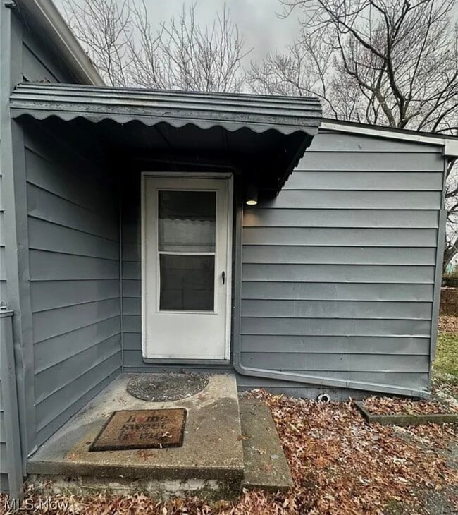 Building Photo - 12312 Carrington Ave