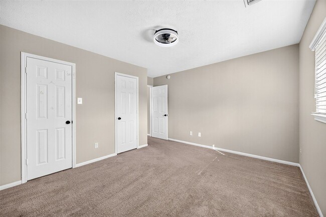 Building Photo - 7603 Kenmark Ln