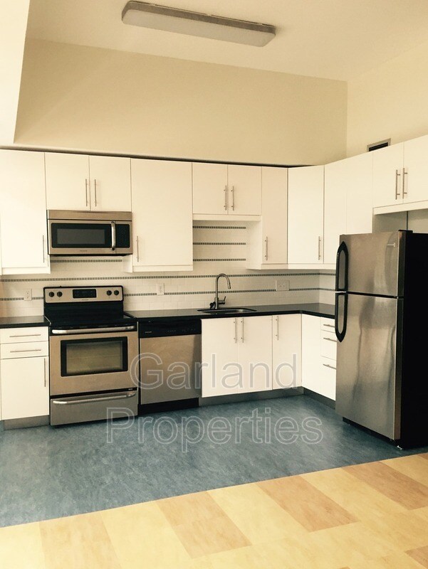 Building Photo - 110 Campbell Ave SE