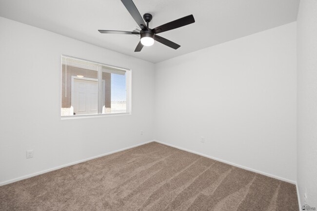 Building Photo - 3861 S Sol Dr
