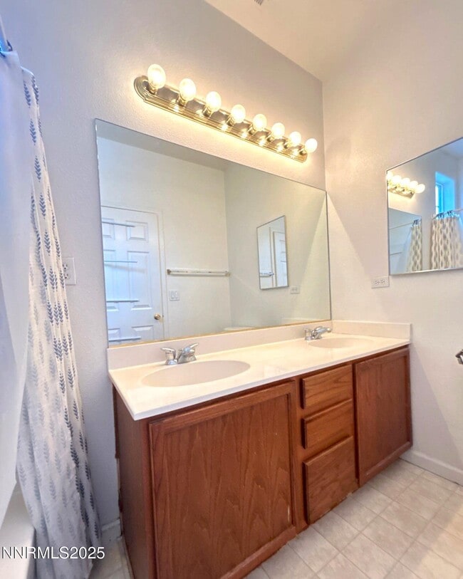 Building Photo - 3498 Mashie Dr