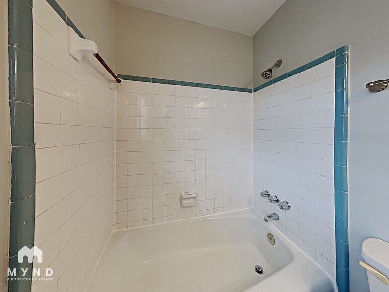 Building Photo - 808 Windover Pl