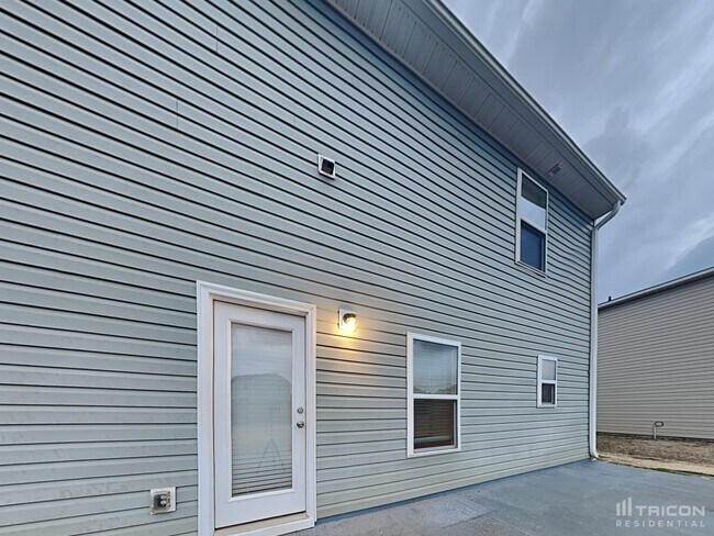Building Photo - 156 Bennett Dairy Rd
