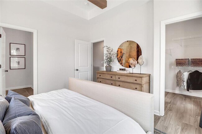 Building Photo - 4443 Buckley Way #65
