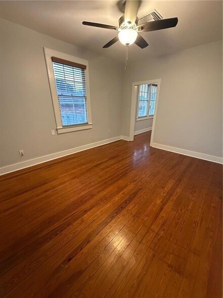 Building Photo - 1116 Green St