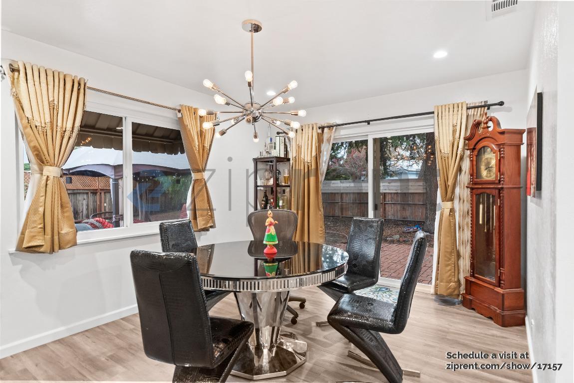 Building Photo - 1823 Tobi Ct