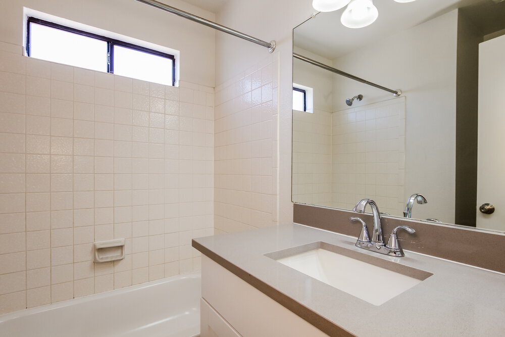 Building Photo - 4125 E La Puente Ave