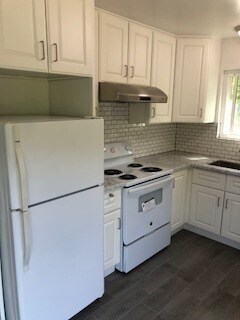 KITCHEN FULLY REDONE -NEW EVERTTHING - 1222 Sir Francis Drake Blvd