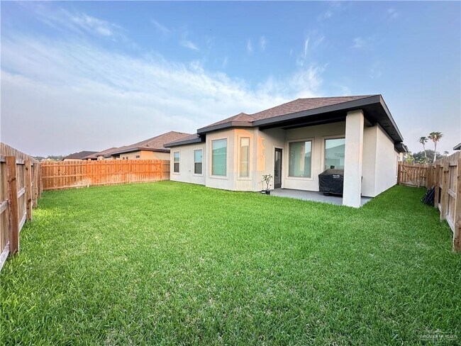 Building Photo - 4112 Zion Ave