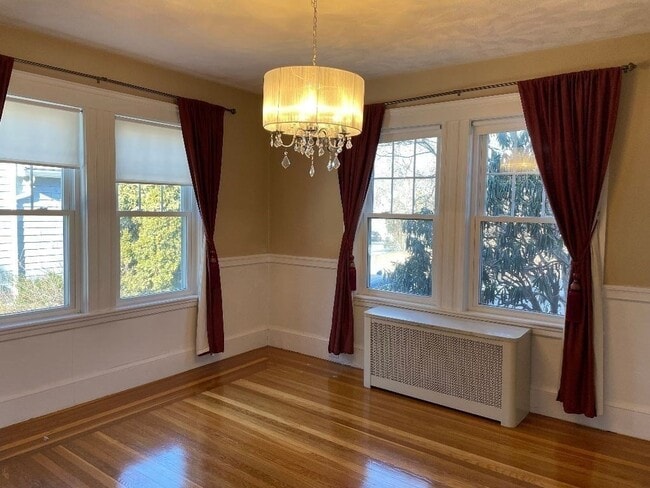 Building Photo - 28 Theresa Ave