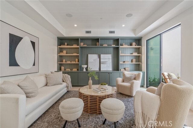 Building Photo - 11825 Tennessee Ave