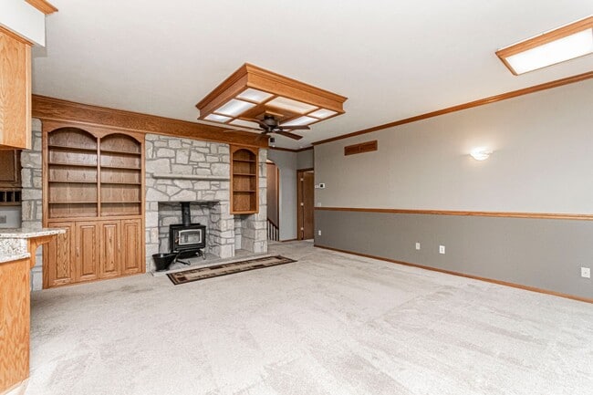 Building Photo - Please View 3D Virtual Walk-Through Before...