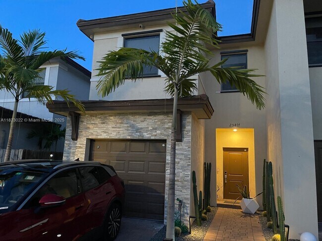 Primary Photo - 25417 SW 108th Ct