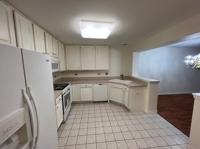 Building Photo - 3059 Serenity Ln