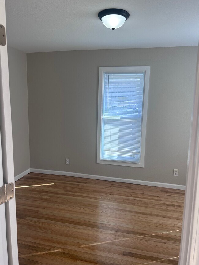 Building Photo - 177 Jarrett Buck Loop