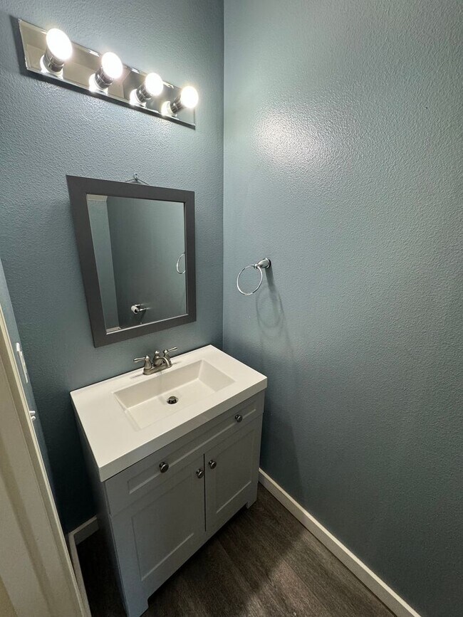 Building Photo - Open Concept 2 Story Home - Lacey