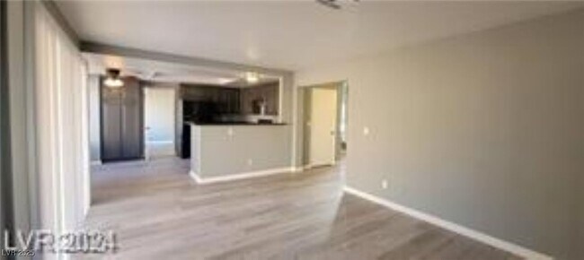 Building Photo - 7508 Parnell Ave
