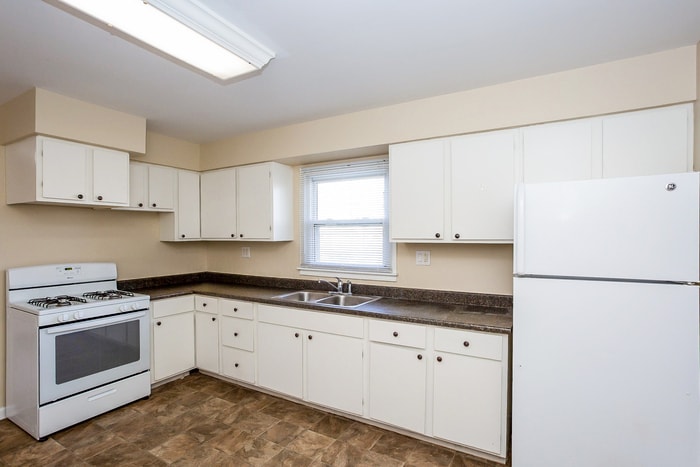 Building Photo - 9050 E 206th St