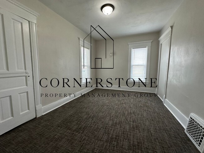 Building Photo - 207 K St