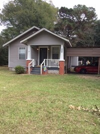 Building Photo - 3 bed 1 bath for Rent