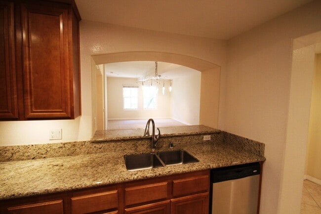 Building Photo - $1000 MOVE IN SPECIAL! Large, Updated 2 BD, 2 BA Condo w/ EV CHARGING
