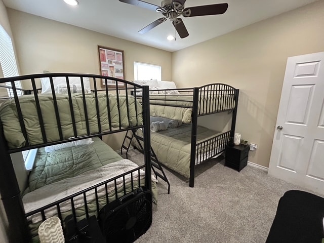 Building Photo - 735 Meadow Ln