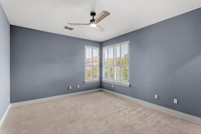 Building Photo - 4308 Canoas Dr