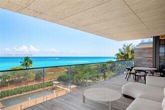 Building Photo - 8955 Collins Ave