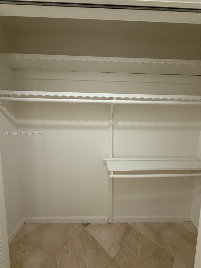 Building Photo - 300 NW 42nd St