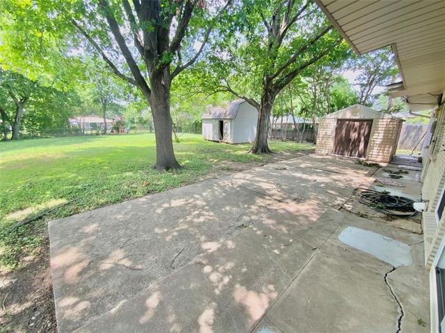 Building Photo - 5504 Winifred Dr