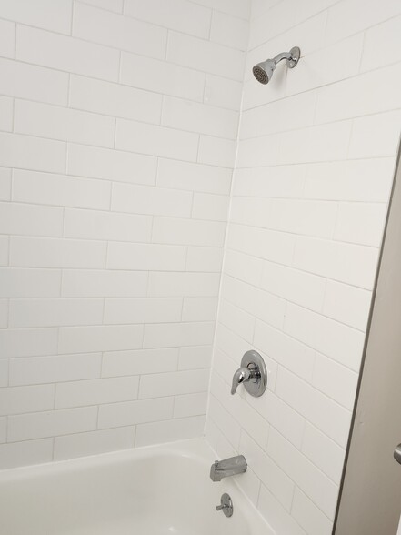 Building Photo - 2467 Rt.10e