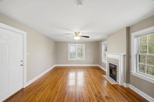 Building Photo - 25 W Tulane Rd