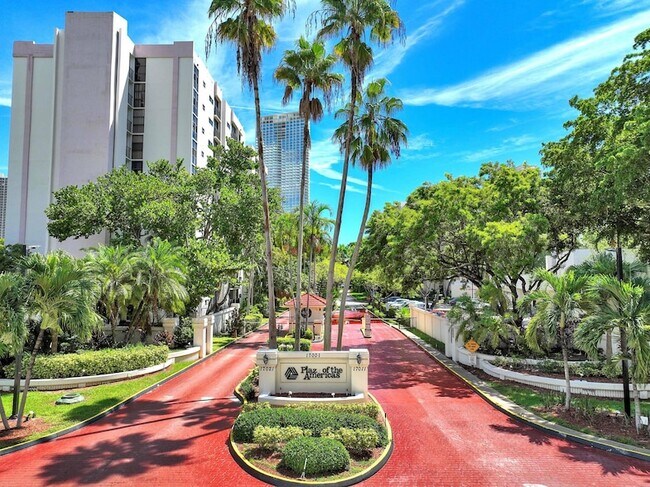 Building Photo - 16909 N Bay Rd