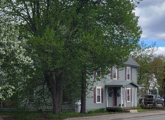 Building Photo - 68 Pleasant St