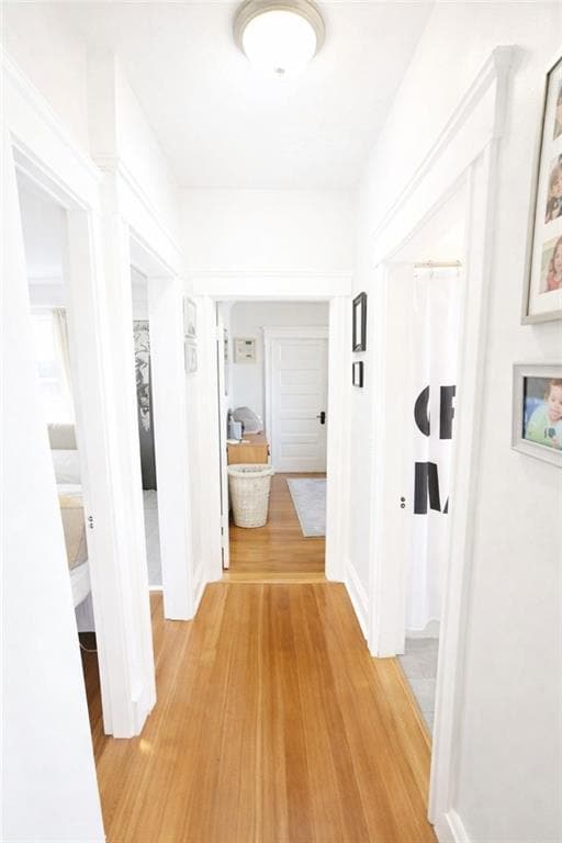 Building Photo - 22 Mayflower St