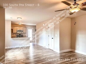 Building Photo - 100 S 9th St