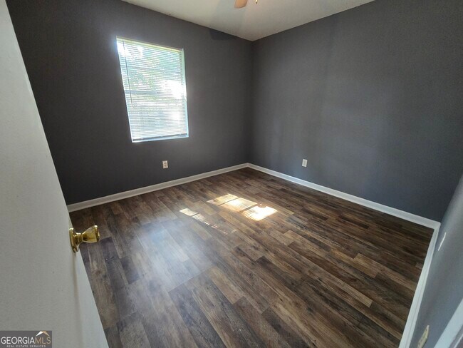 Building Photo - 408 S Orange Edwards Blvd