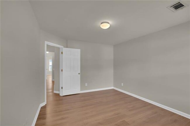 Building Photo - 1865 Ellison Lakes Ct