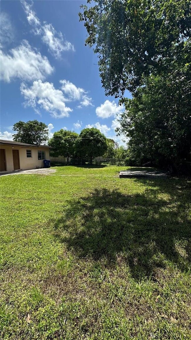 Building Photo - 10741 SW 150th Terrace