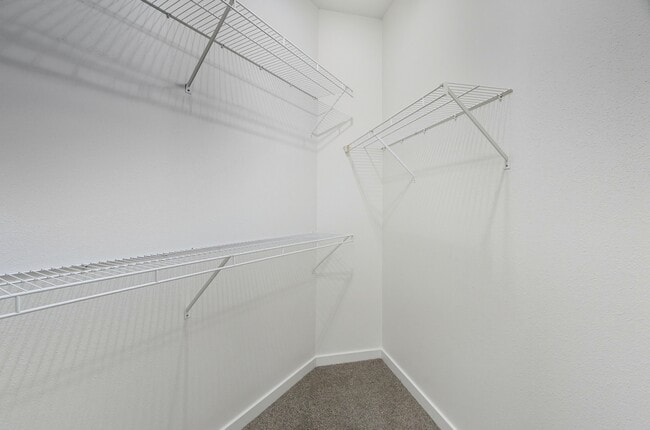 Building Photo - 22855 E Country Vista Dr